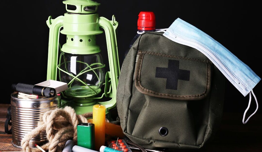 Essential Emergency Tools & Equipment Every Outdoor Enthusiast Must Pack in 2026
